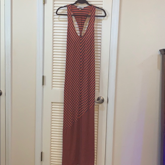 T-back Maxi Dress - Picture 2 of 5